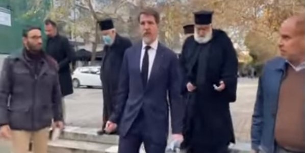 Στη Μητρόπολη οι γιοι του Κωνσταντίνου 